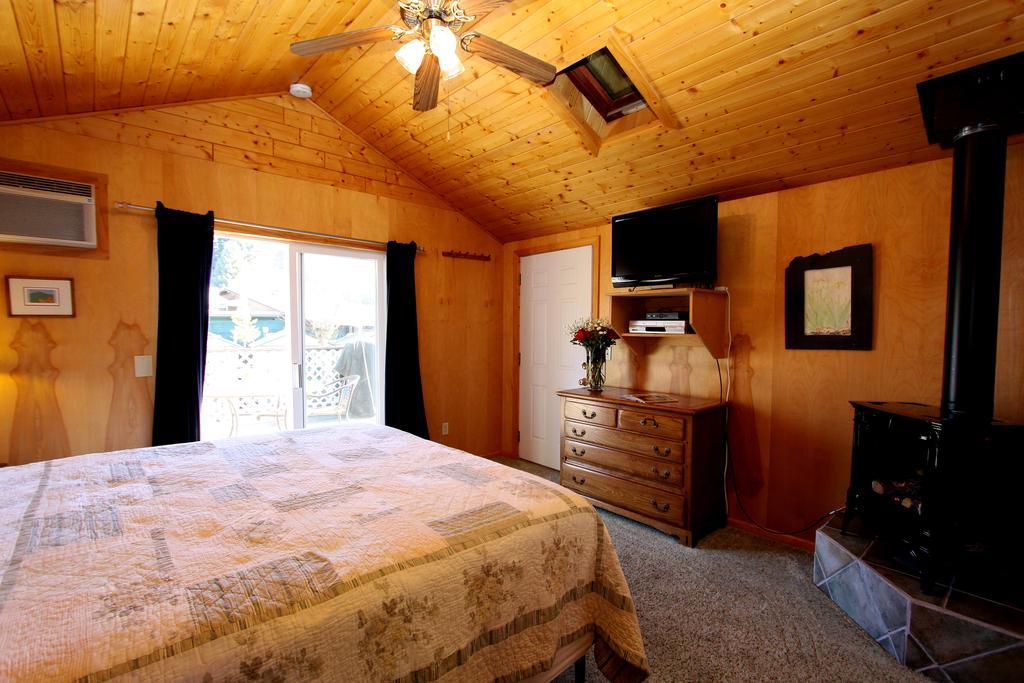 The Woods Hotel - Gay Lgbtq Cabins Guerneville Quarto foto